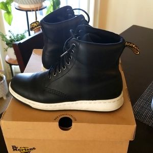 Dr.Martens Lite Rigal Black Boot